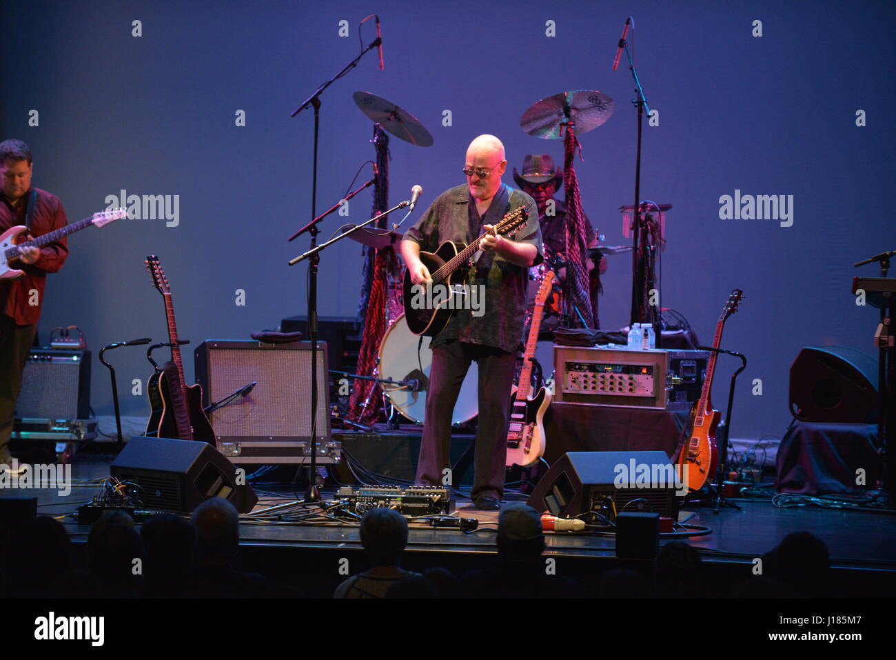 Dave Mason rock show en vivo en el escenario Foto de stock