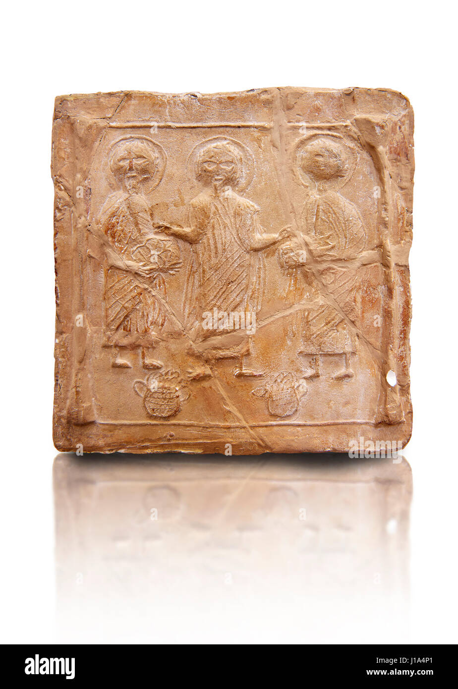 6ª- siglo VII Terracota placa tallada con símbolos cristianos primitivos, Museo Nacional Bardo Túnez Foto de stock