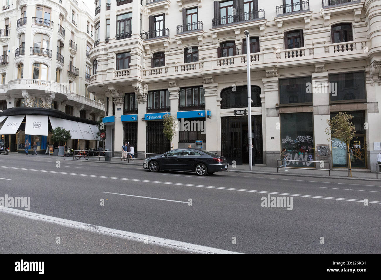 Banco Sabadell, Madrid Fotografía de stock - Alamy
