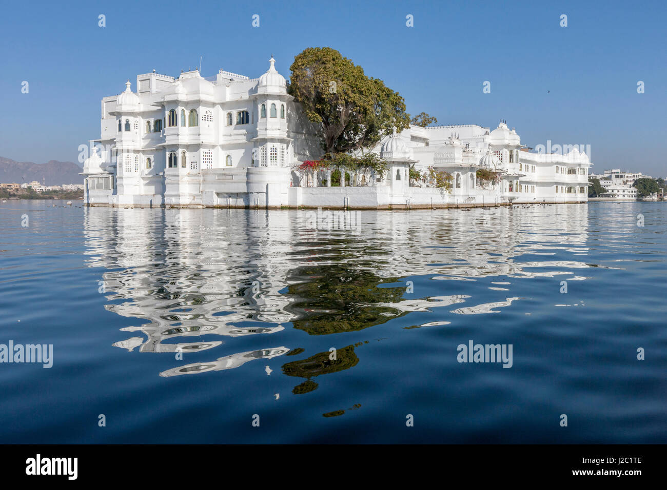 Palace Hotel. Jag Niwas. El lago Pichola. Película Octopussy de James