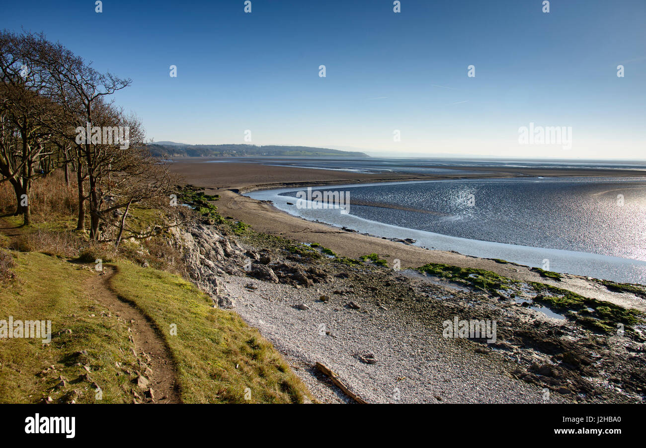 Vista de la Bahía de Morecambe, desde lejos Arnside, Cumbria, Inglaterra. Foto de stock