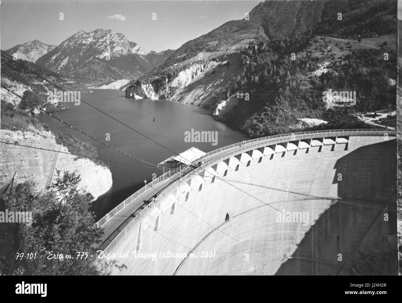 Presa Vajont 1960 panorama Foto de stock