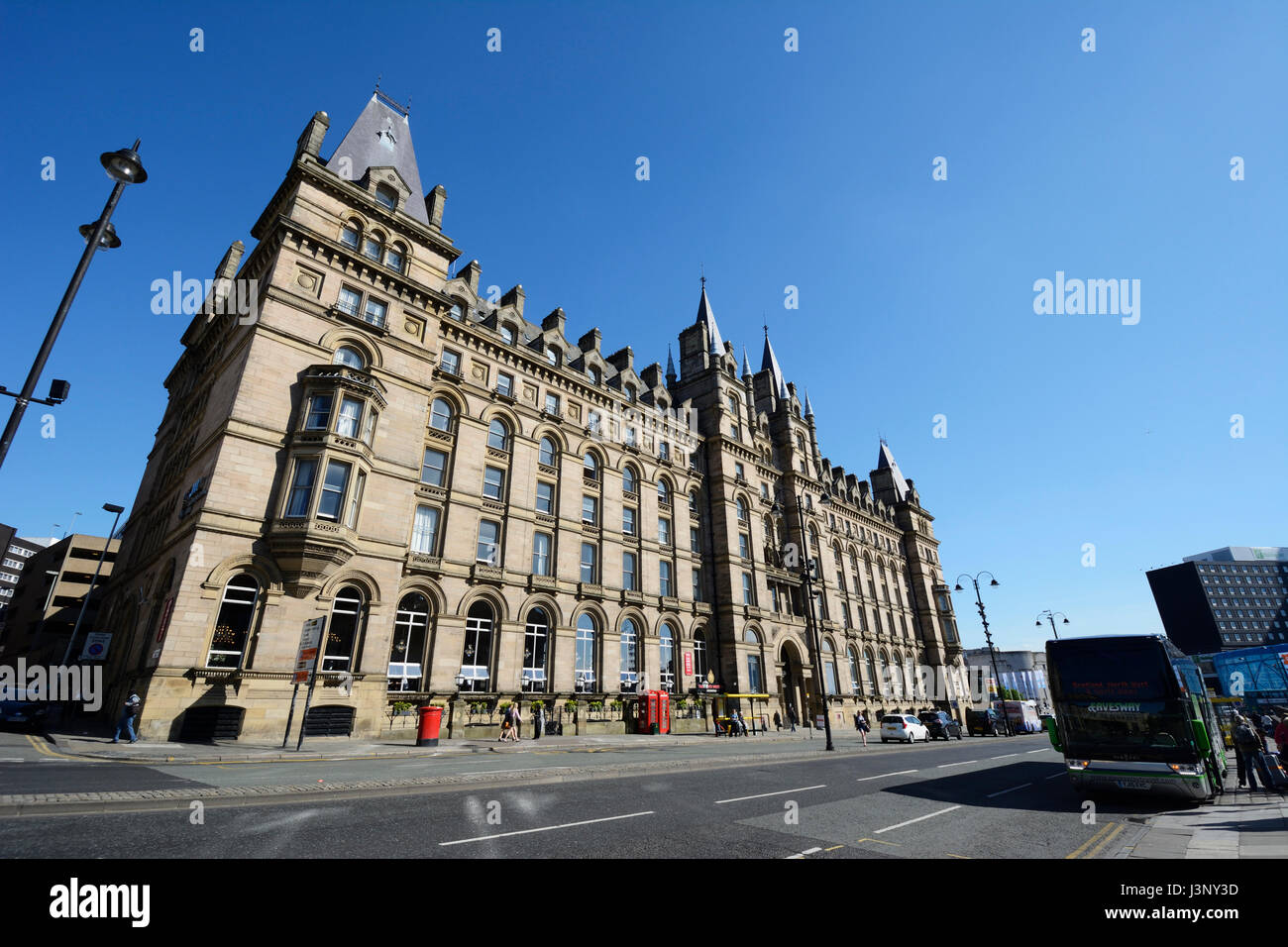 Cámaras de Lime Street en Liverpool. La fachada de estilo ...