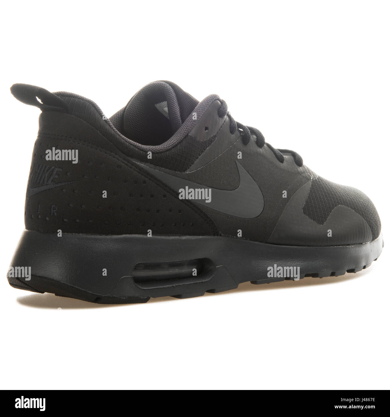 Nike Air Max Tavas Negro - 705149-010 Fotografía de stock - Alamy