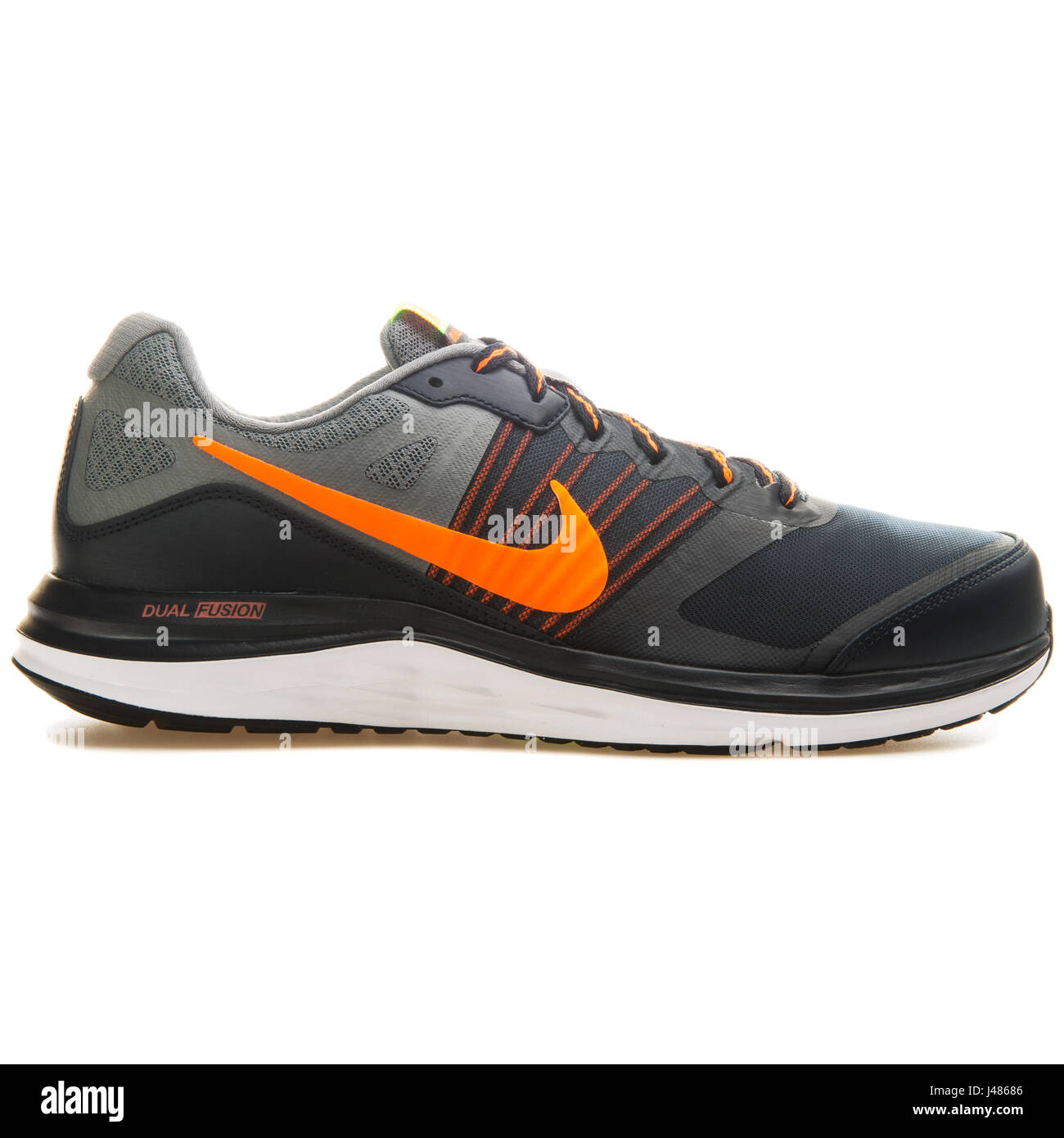 Nike Dual Fusion X - 709558-403 Fotografía de stock - Alamy