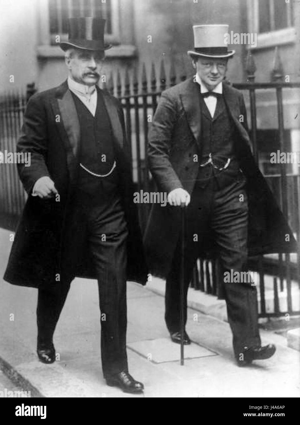 Robert Borden & Winston Churchill 1912 Foto de stock