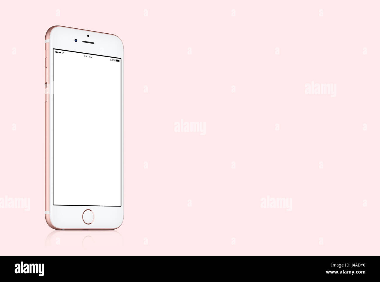 La rosa de oro de Apple iPhone 7 boceto sobre fondo de color rosa sólido con espacio de copia Foto de stock