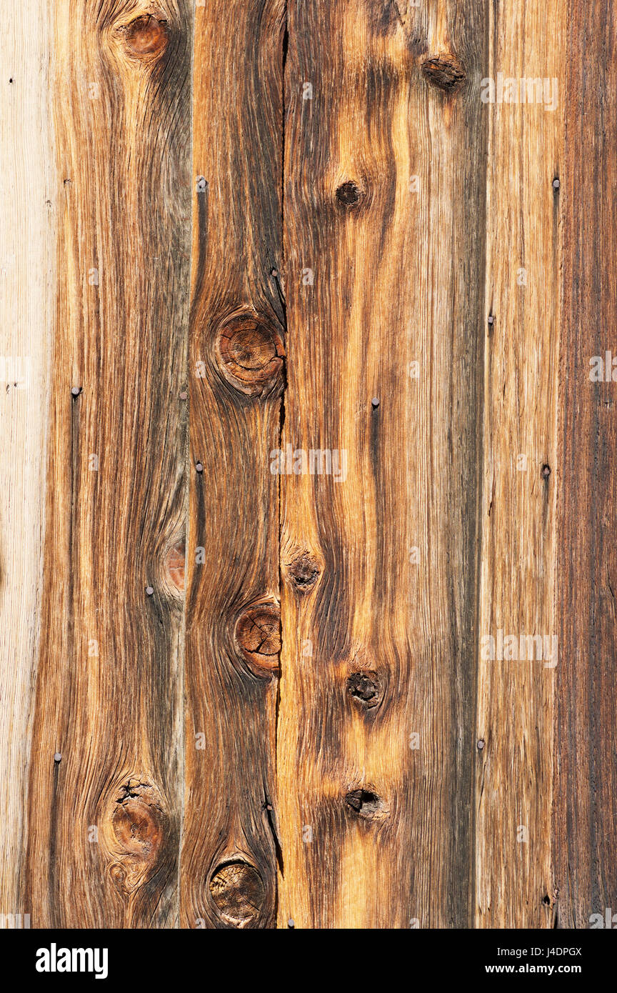 Las tablas de madera vieja en un antiguo edificio en el desierto Foto de stock