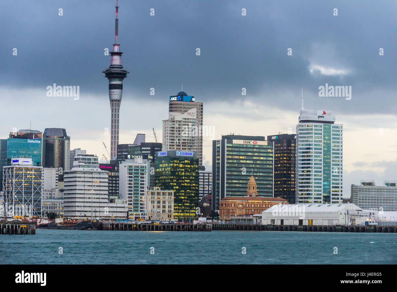 El contorno de la ciudad de Auckland, North Island, Nueva Zelanda, el Pacífico Foto de stock