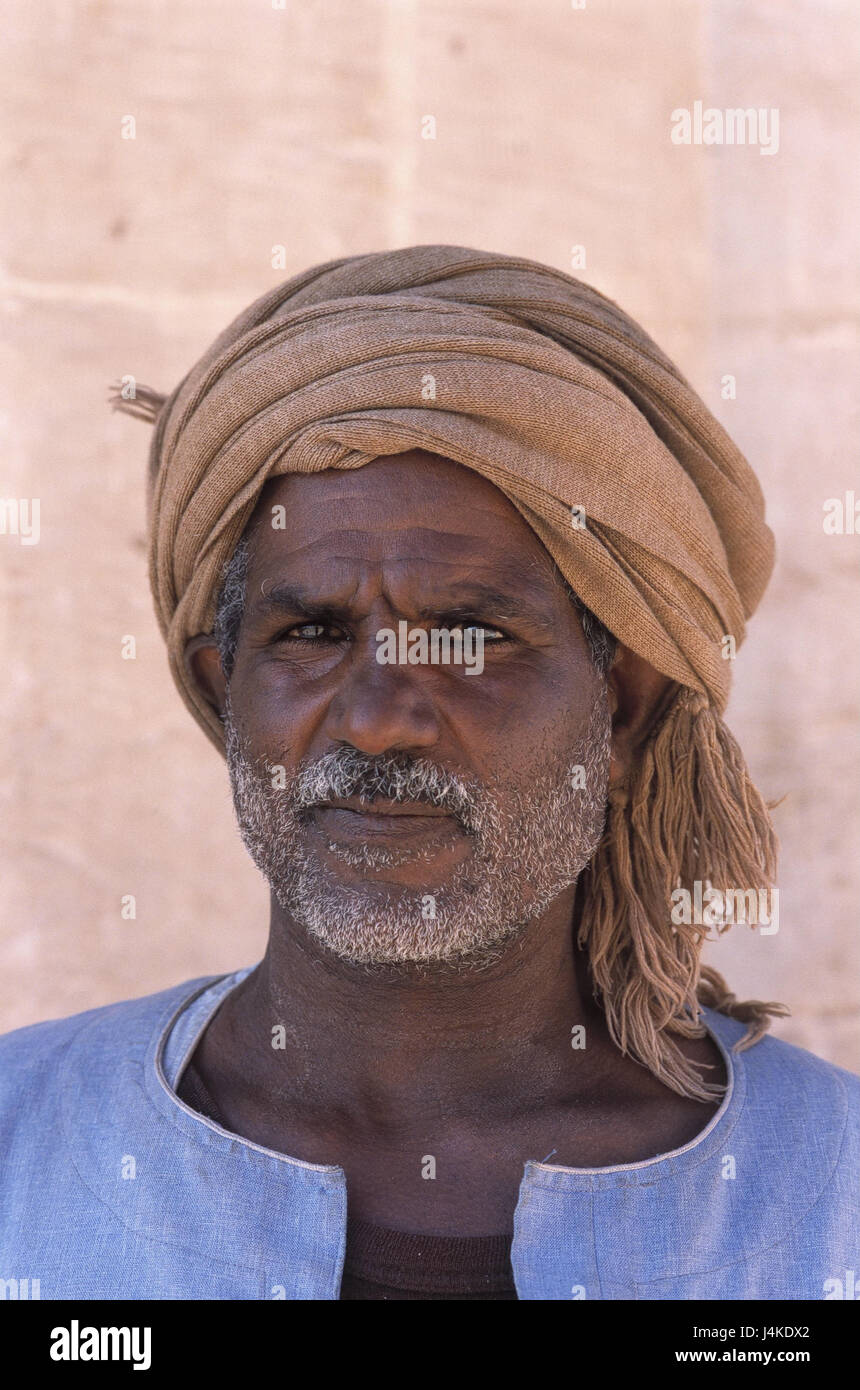 Los egipcios, turbante, retrato sin modelo de liberación fuera de África,  Oriente, Egipto, el hombre, sombrerería, tradicionalmente, la barba, la  barba, medio vieja persona, swarthy Fotografía de stock - Alamy