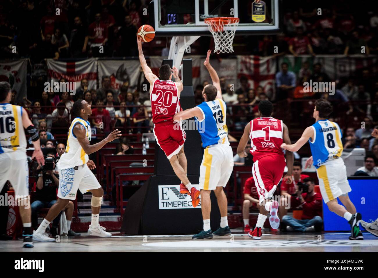 Liga de baloncesto italiana fotografías e imágenes de alta resolución -  Alamy