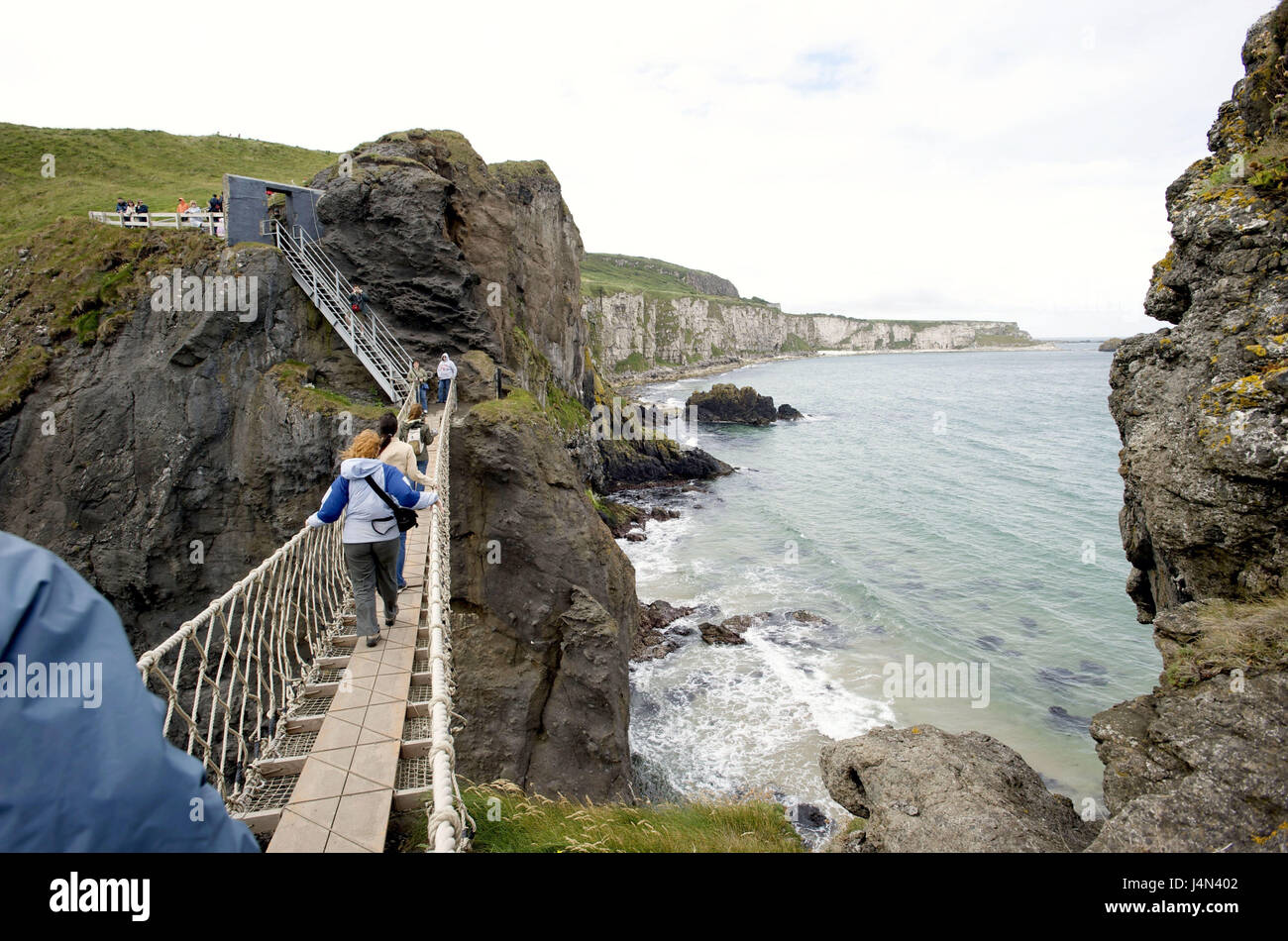 Ulster, Irlanda del Norte, Derry, Condado de Antrim, Carrick un discurso, puente Foto de stock