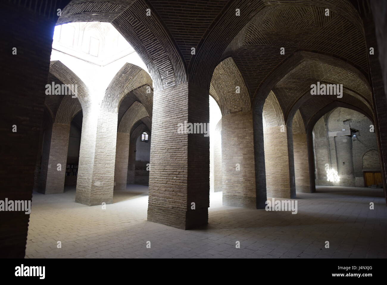Interior de la Mezquita Vakil, Shiraz, Irán Foto de stock
