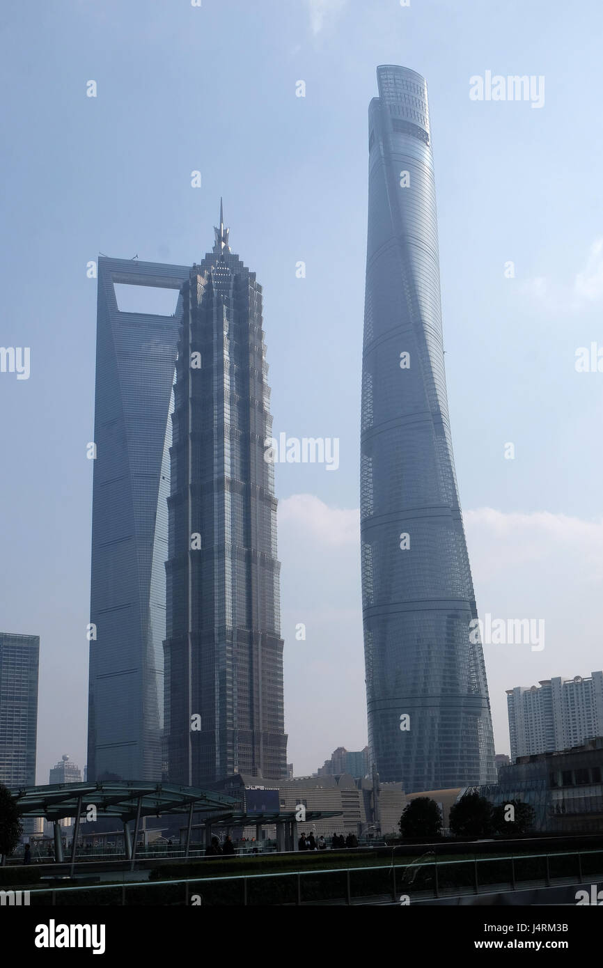 Los rascacielos del centro financiero de Shanghai, China Foto de stock