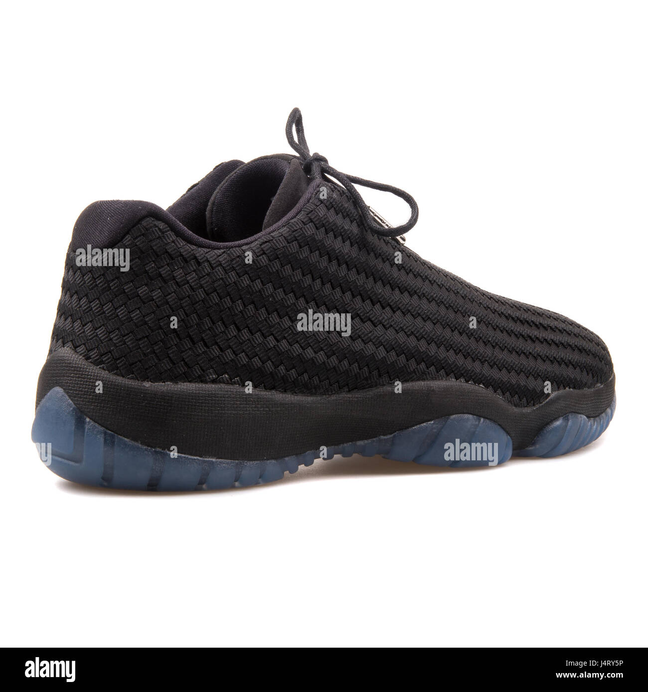 Nike Air Jordan Futuro negro bajo Sneakers - 718948-005 Fotografía de stock  - Alamy