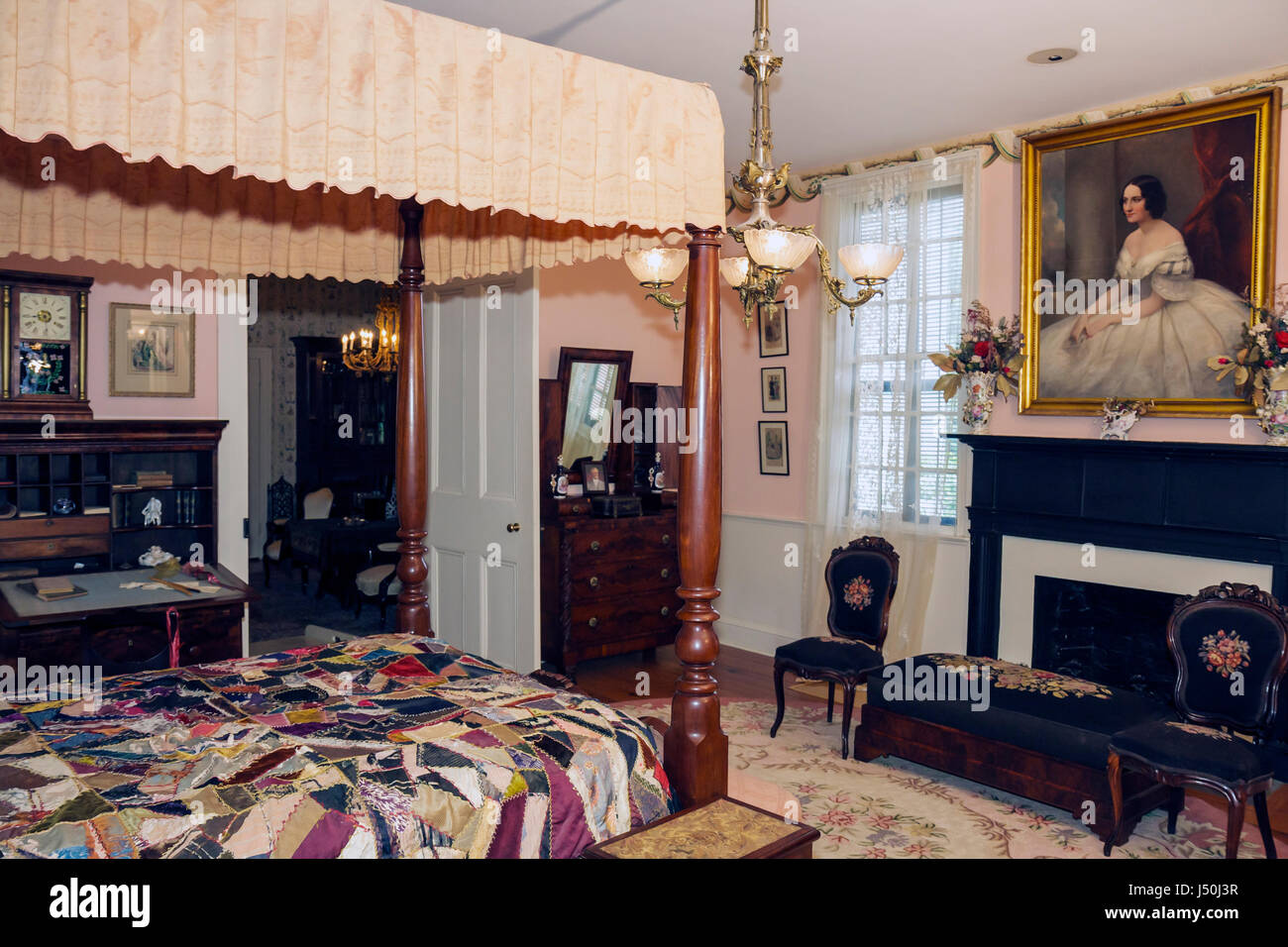 Alabama, AL, Sur, Condado de Montgomery, Montgomery, primera Casa Blanca de la Confederación, Jefferson Davis, Guerra Civil, dormitorio, dosel, pintura, interi Foto de stock