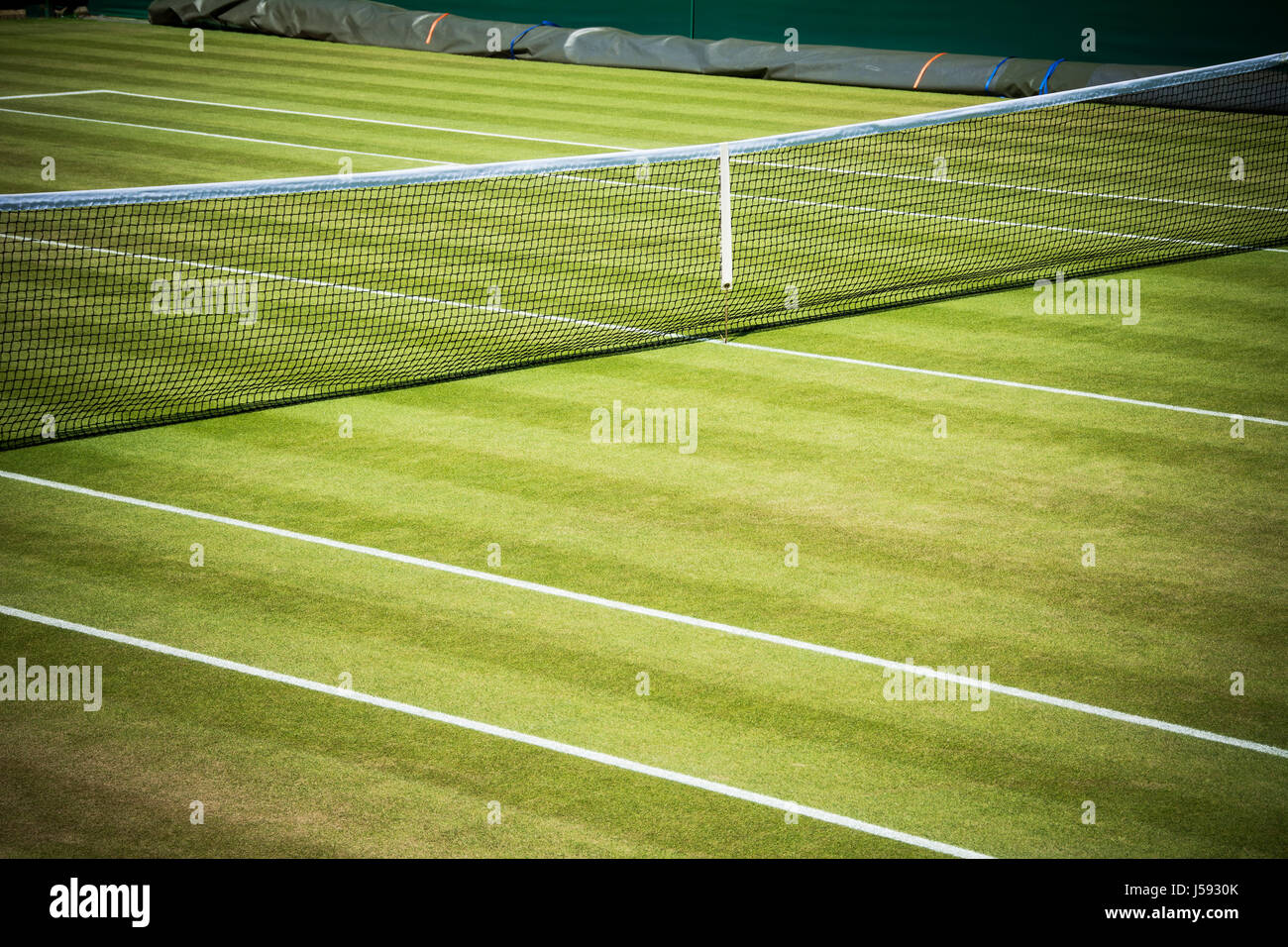 Cancha de tenis y net Foto de stock