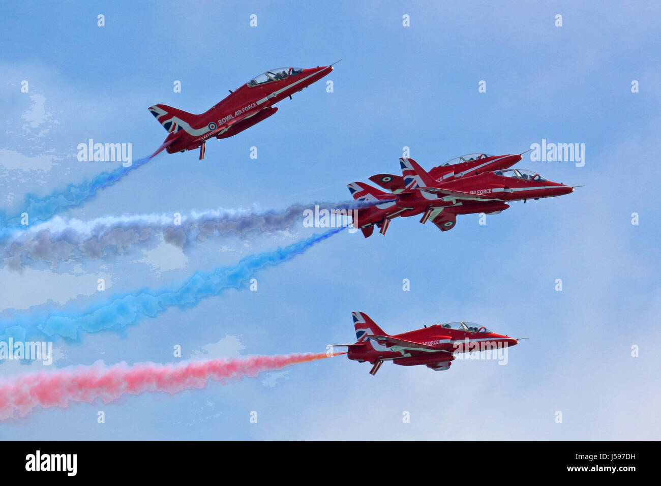 Las flechas rojas acrobático mostrar team flypast mostrar más Eastbourne UK Foto de stock