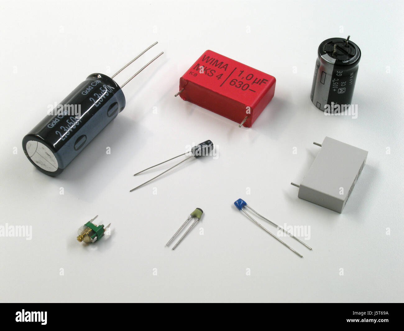 Almacenamiento de energía condensadores condensador condensadores  condensador capacitor variable Fotografía de stock - Alamy