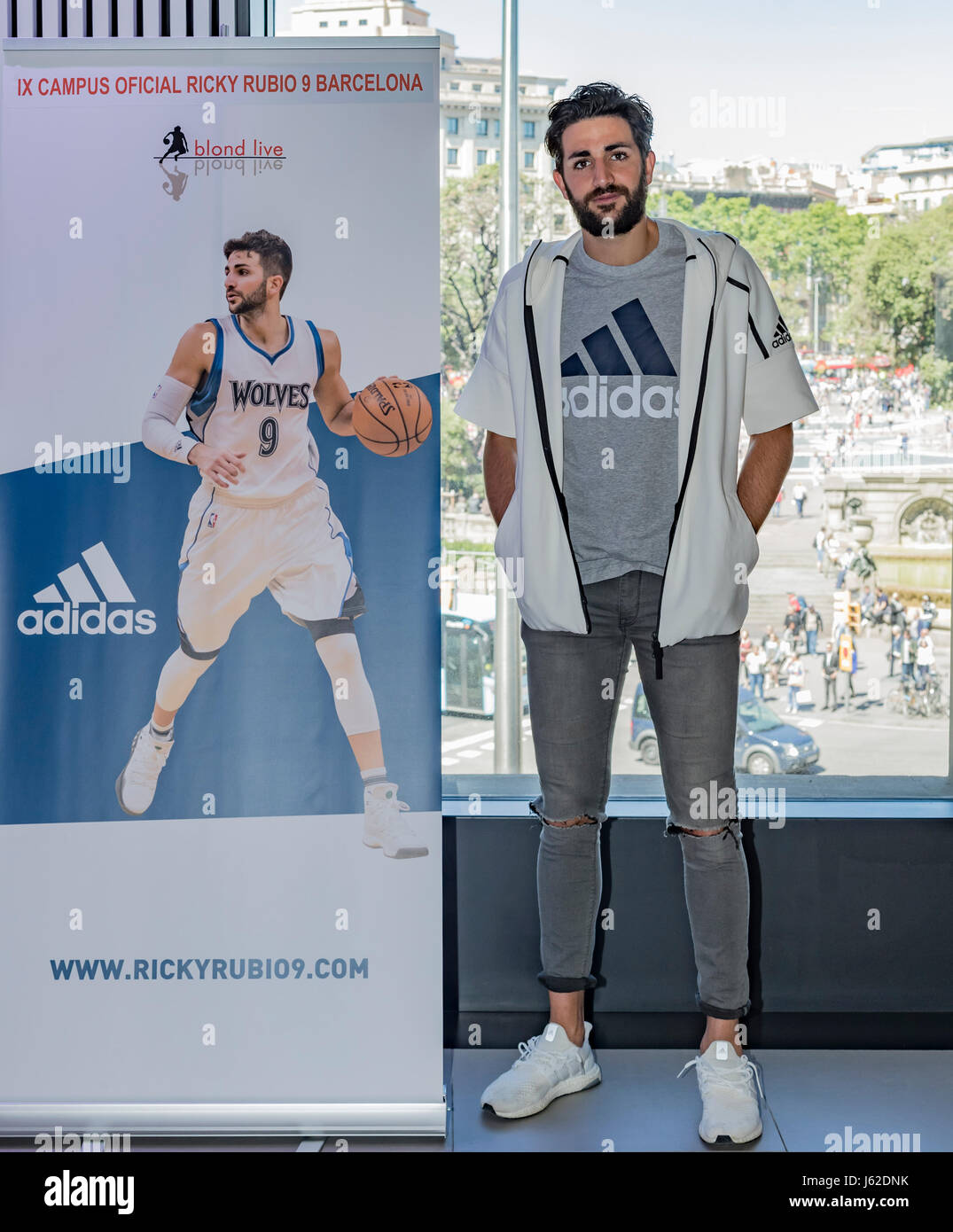 El jugador de baloncesto Ricky Rubio durante la presentación de la ' I  Campus Oficial de Ricky Rubio' en Madrid. 19/05/2017 Fotografía de stock -  Alamy