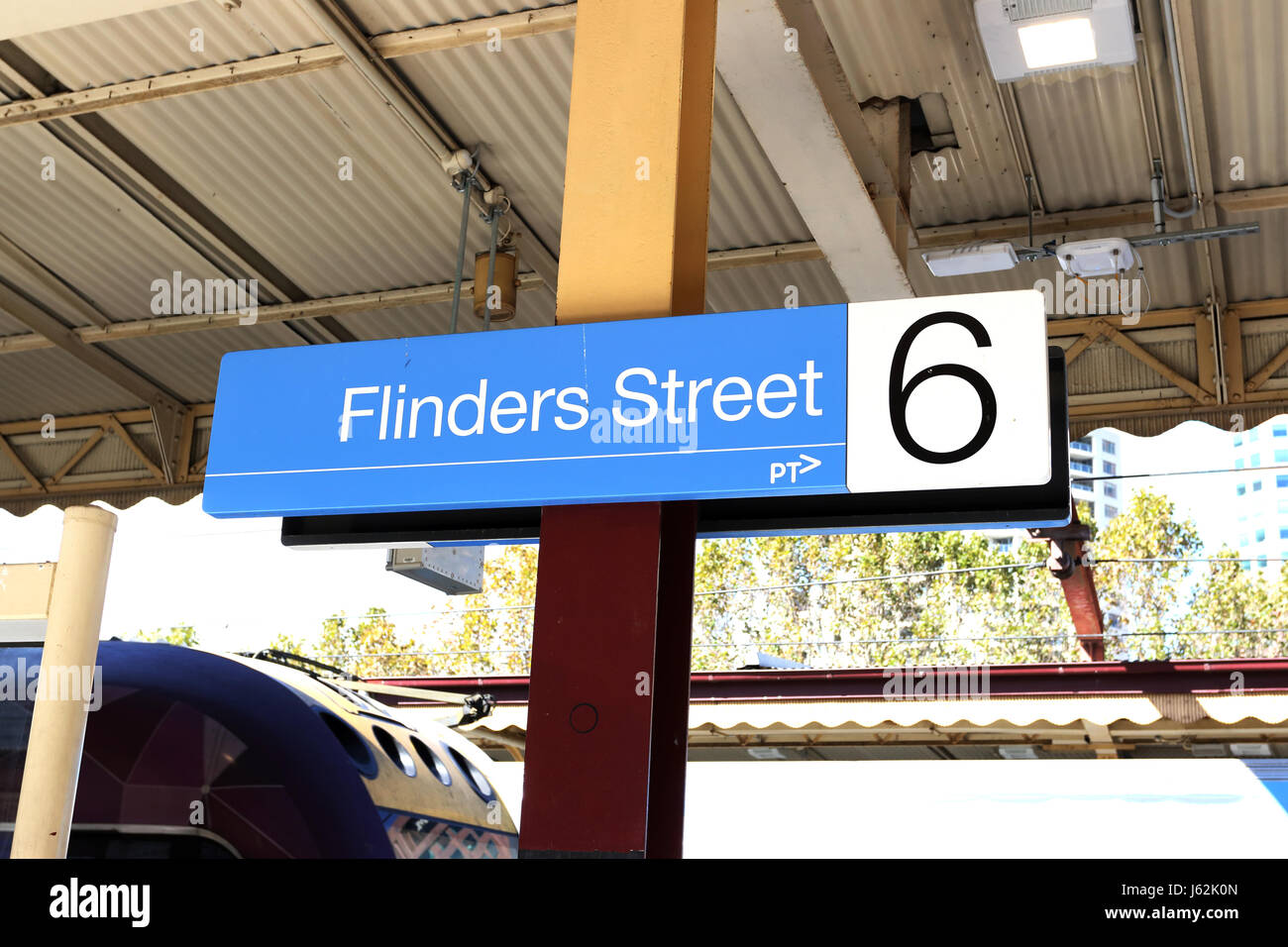 La estación de Flinders Street Melbourne, Victoria, Australia Foto de stock