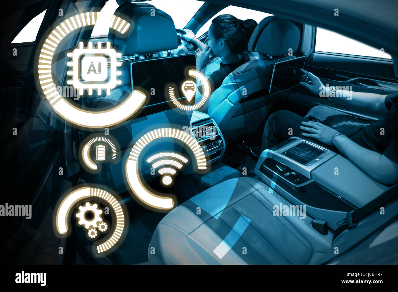 Coche Smart y el de las cosas (IOT) concepto. Iconos de