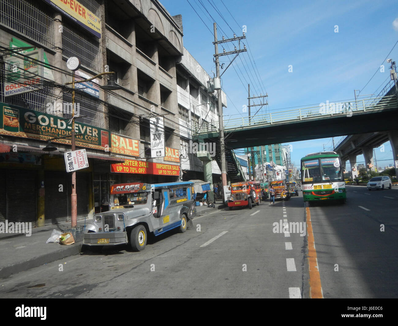 07318 Highway EDSA Balintawak Barangays Caloocan Quezon City 23