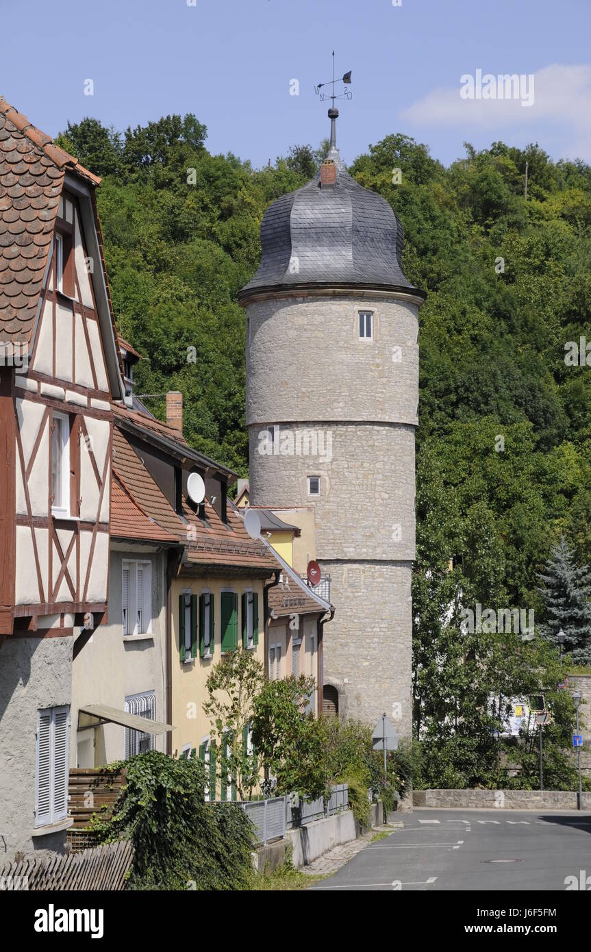 Baviera torre atalaya blanca francos sapiently casco histórico alemania Foto de stock
