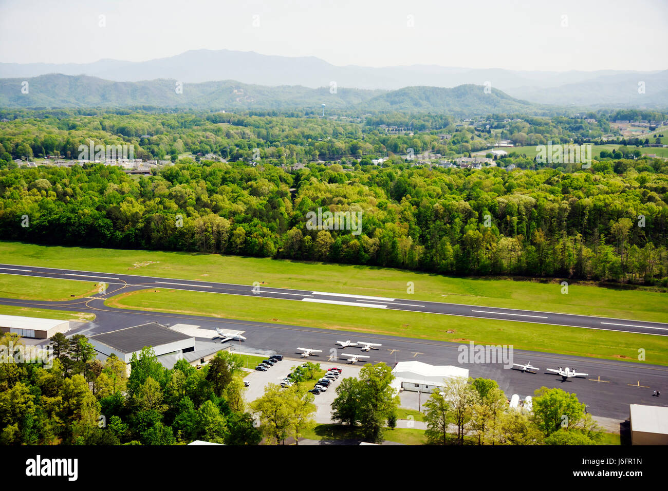 Sevierville Tennessee, Smoky Mountains, Gatlinburg Pigeon Airport