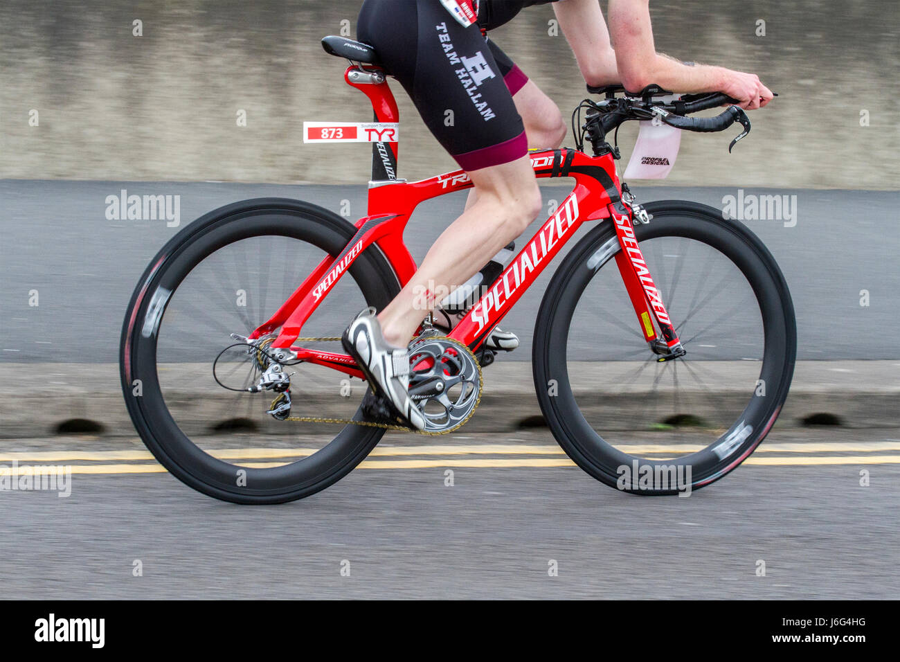 Una fibra de carbono ligera bicicleta de carreras carrera ciclista ciclismo  cannondale boardman especializados trek 105/870 Solan pinarello bianchi  planeta x ribble bicicletas Fotografía de stock - Alamy