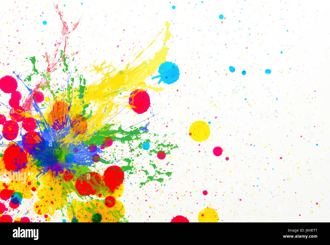 Salpicaduras de tinta gota de color uso para fondo de colores Foto de stock