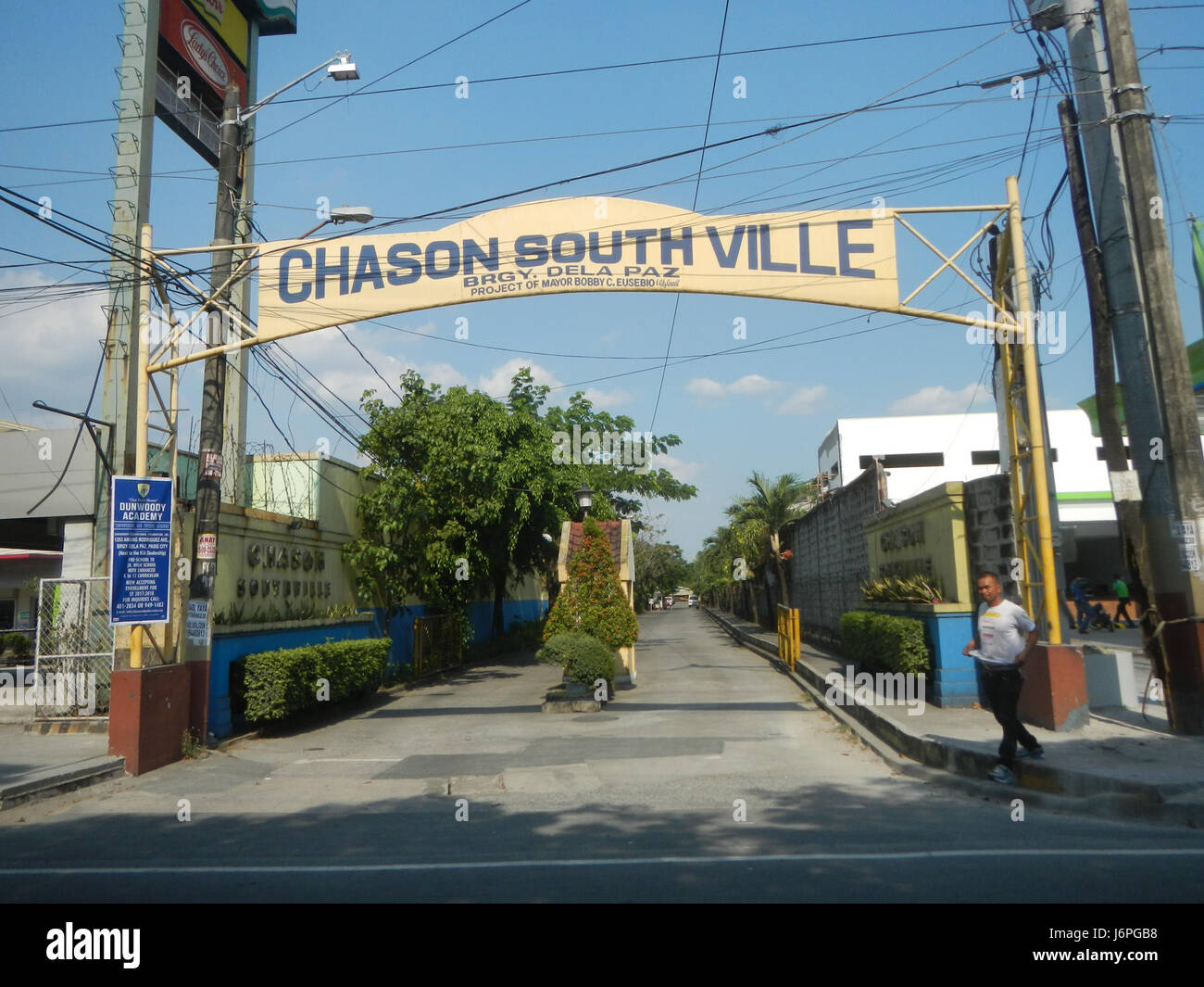 07650 Barangay Manggahan Santolan dela Paz Pasig City 02 Fotografía de