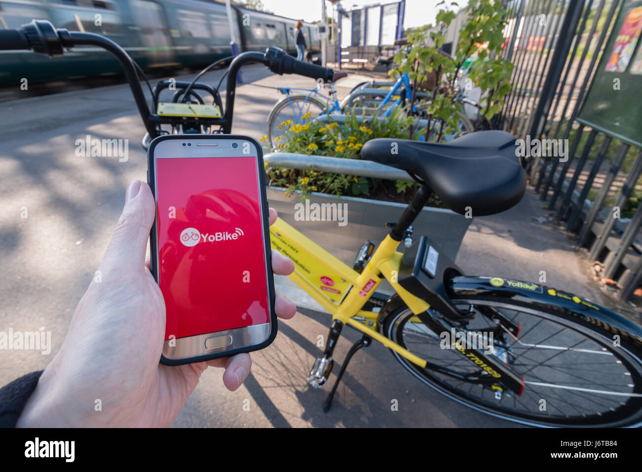 Yo bicicleta fotografías e imágenes de alta resolución - Alamy