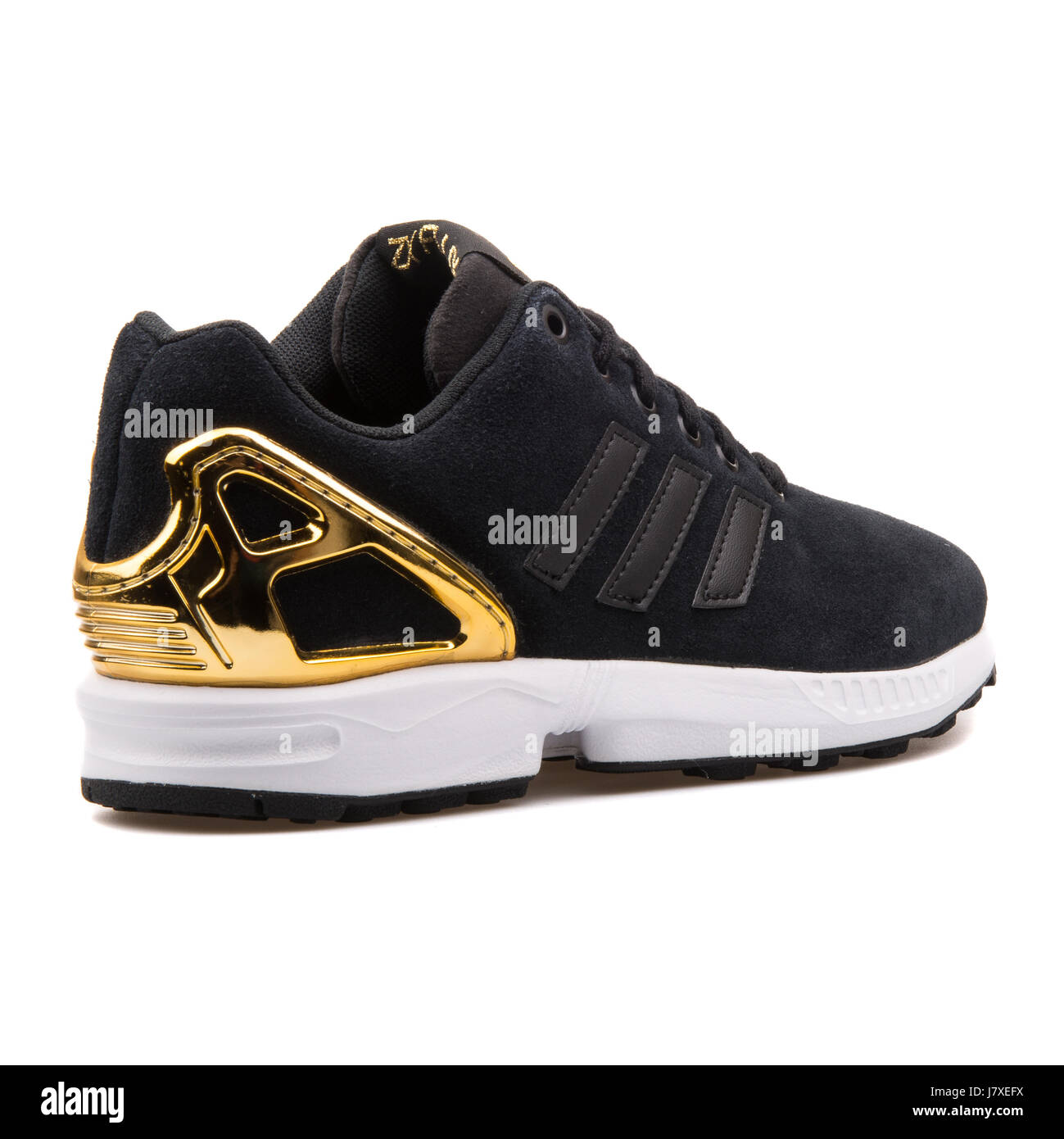 Adidas ZX Flux W negro y oro Sneakers B35319 Fotografía de stock - Alamy