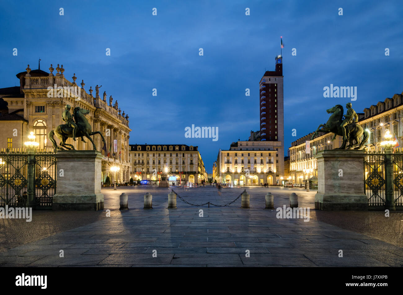 Torino Piazza Castello Foto de stock