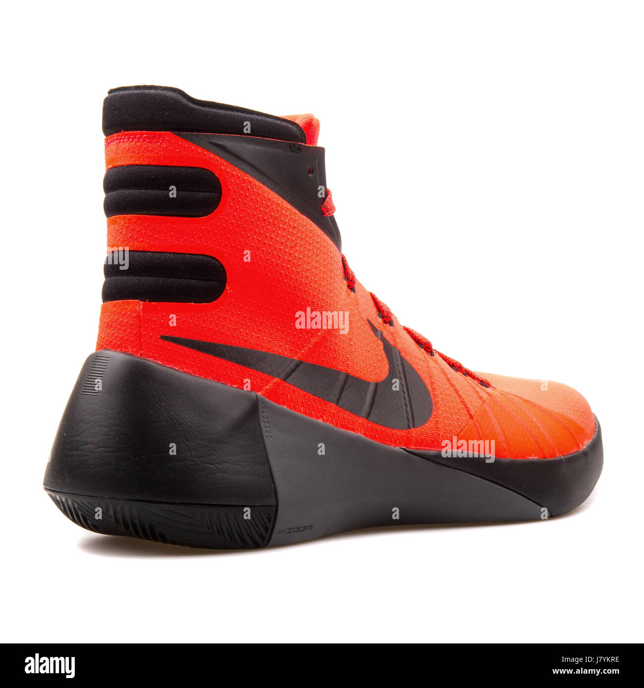 Pendiente escaldadura radio Nike Hyperdunk 2015 Rojo zapatillas de baloncesto de los hombres -  749561-600 Fotografía de stock - Alamy