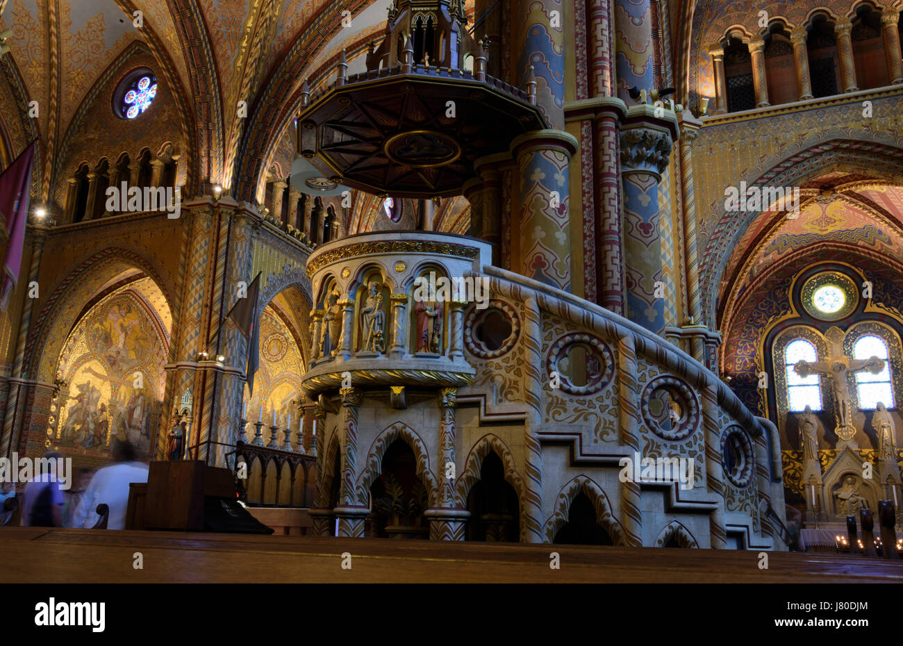 Interior de la Iglesia de Matías en Budapest, Hungría. Foto de stock