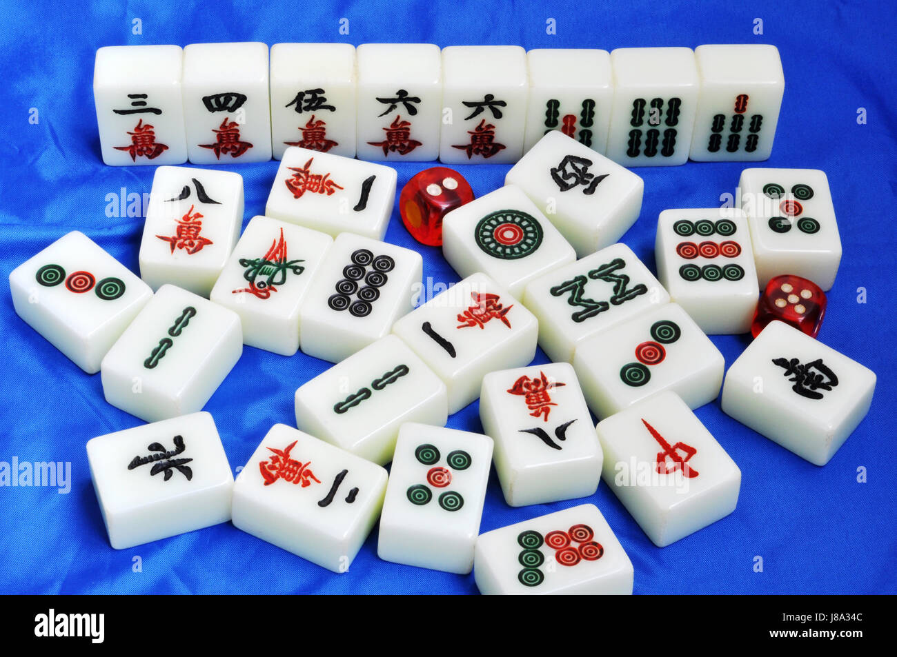 Fichas de mahjong gratis fotografías e imágenes de alta resolución - Alamy