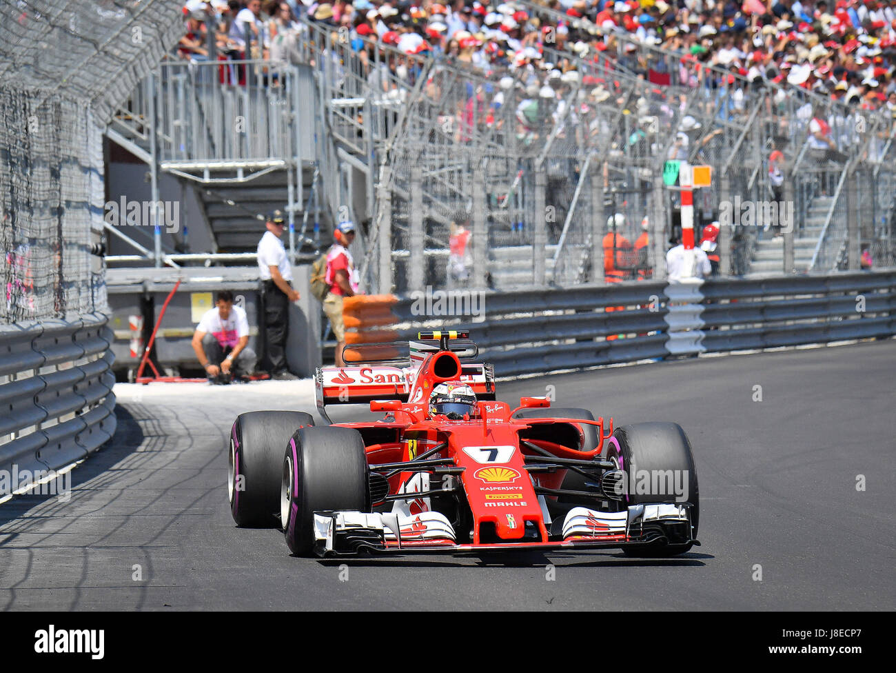 Mónaco. 28 de mayo de 2017. Ferrari Kimi Raikkonen de Finlandia se ve durante la carrera del Grand Prix de Fórmula Uno de Mónaco en Mónaco, el 28 de mayo de 2017. Crédito: Michael Alesi/Xinhua/Alamy Live News Foto de stock