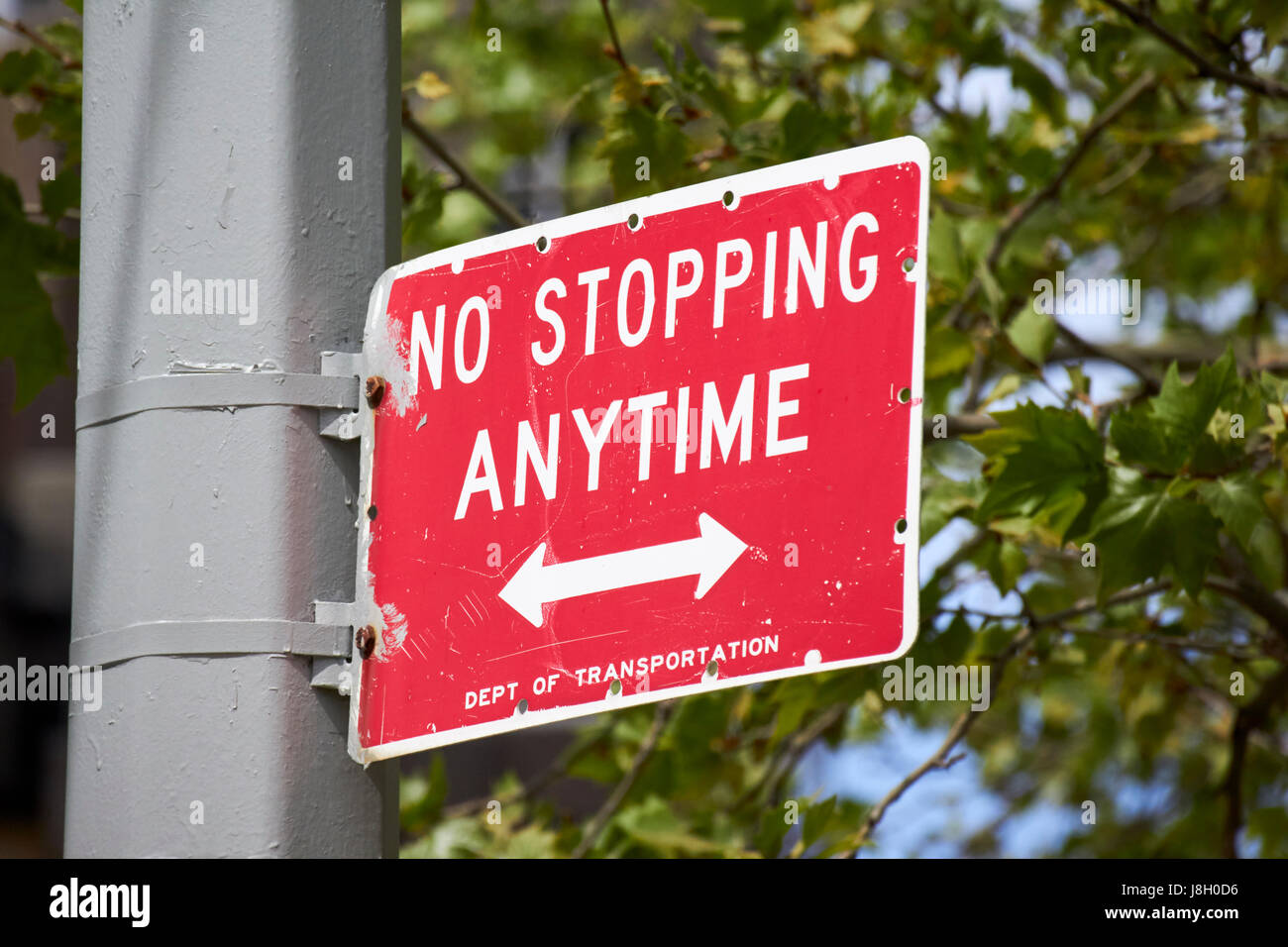 Sin parar en cualquier momento señales de calles de la ciudad de Nueva York EE.UU. Foto de stock