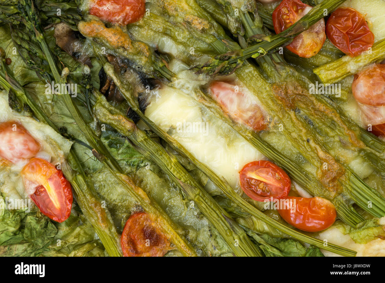 Pizza vegetariana con verduras closeup Foto de stock