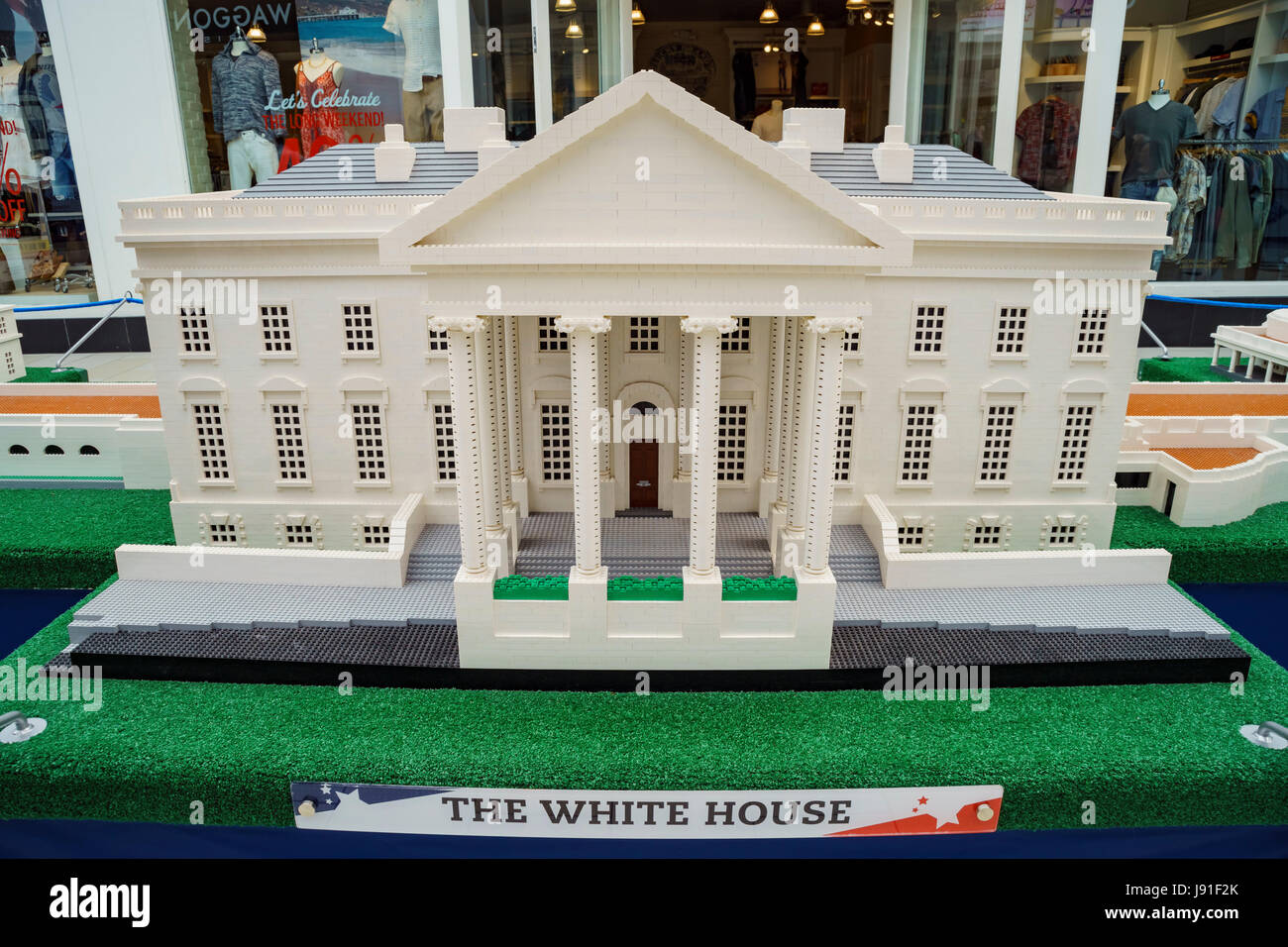 Lego casa sales blanca