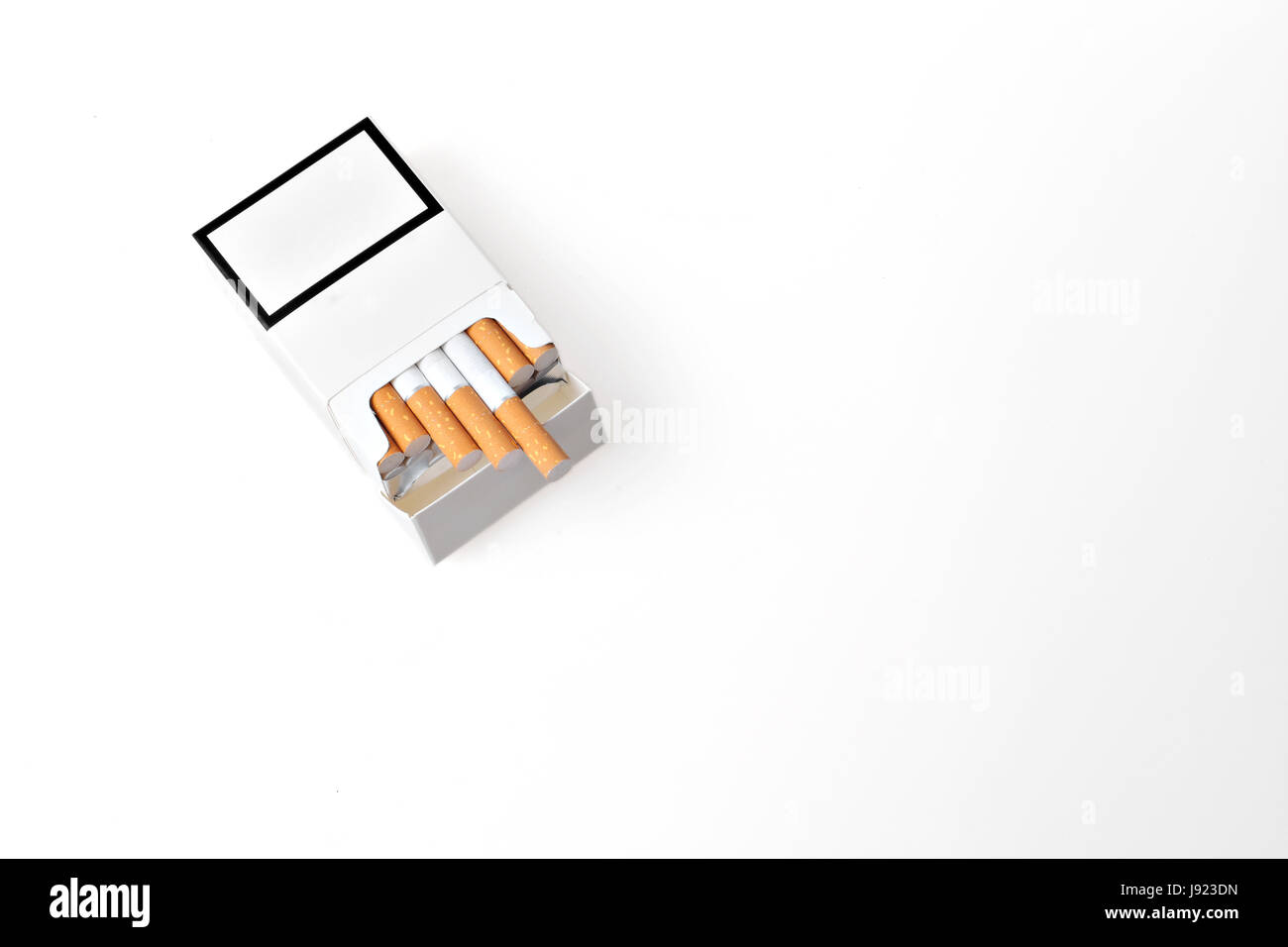 Cigarrillo, caja, cajas, adicto, fumador, olor, humo, tabaco, blanco, paquete, Foto de stock