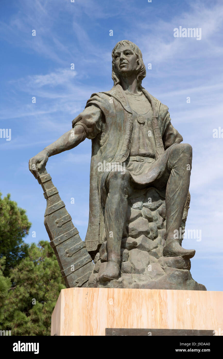 Estatua del descubridor Cristóbal Colón, La Rábida, Monasterio de La Rábida, cerca de Huelva, Costa de la Luz, Andalucía, España. Foto de stock