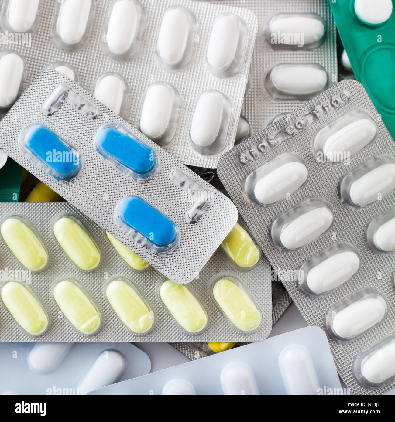 Detalle, pastillas, drogas, tabletas, tabletas, cápsulas, pastillas, salud,  macro, más cerca Fotografía de stock - Alamy