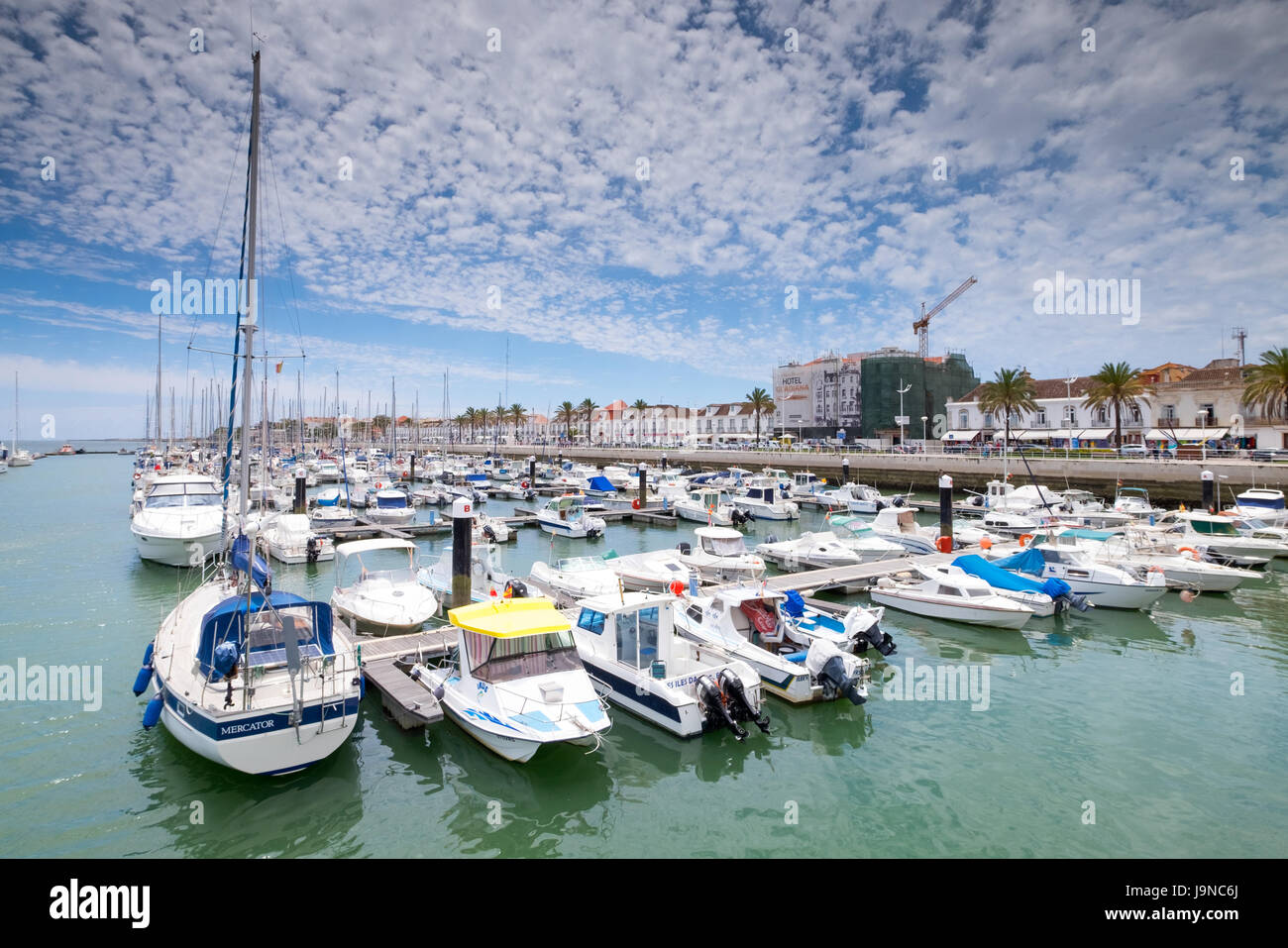 Puerto deportivo de Vila Real de Santo Antonio, en el Algarve, Portugal  Fotografía de stock - Alamy