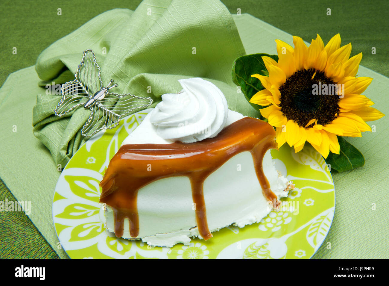 Dulces, flores, plantas, rosas, girasol, azúcar, fiesta, fiesta, tortas,  pasteles Fotografía de stock - Alamy