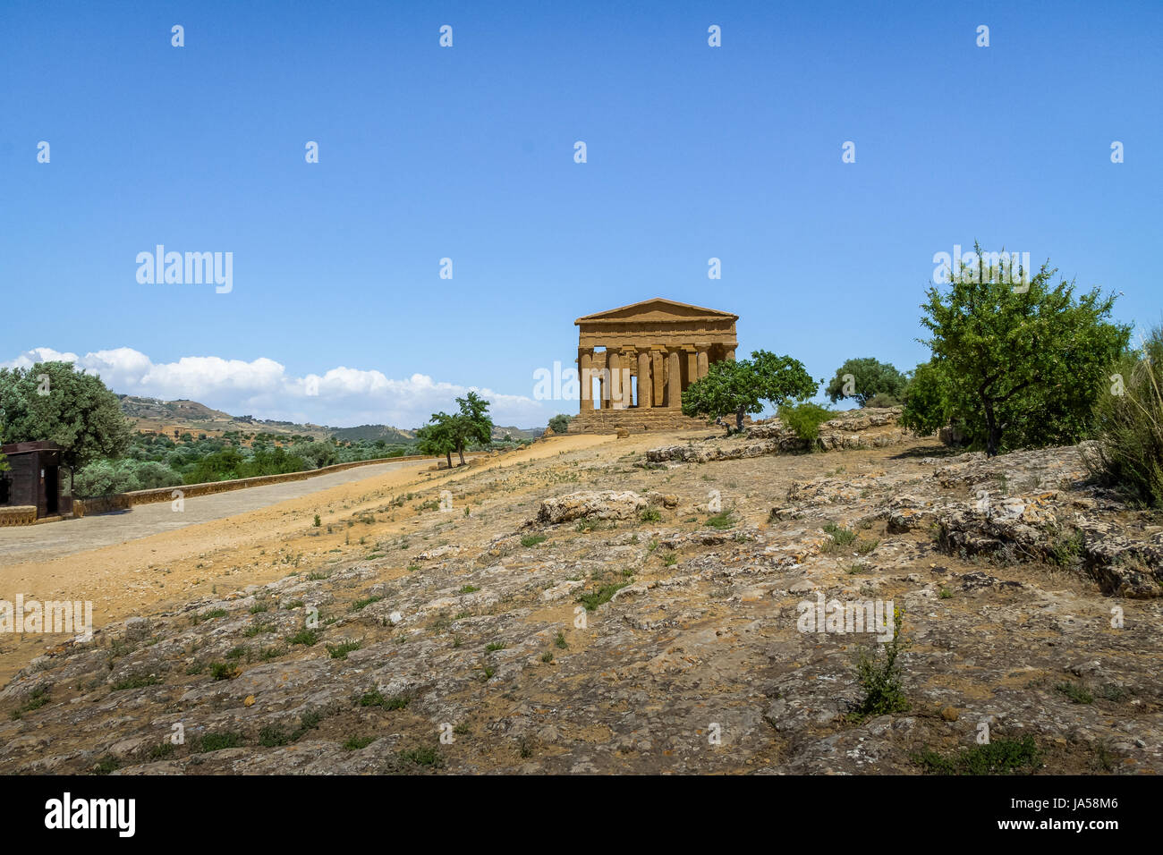 Templo de la concordia en el Valle de los templos, Agrigento, Sicilia, Italia Foto de stock