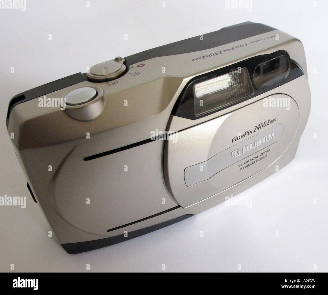 A de bolsillo - Cámara digital Fuji 2400Z. Cámara digital de consumo Fotografía de stock Alamy