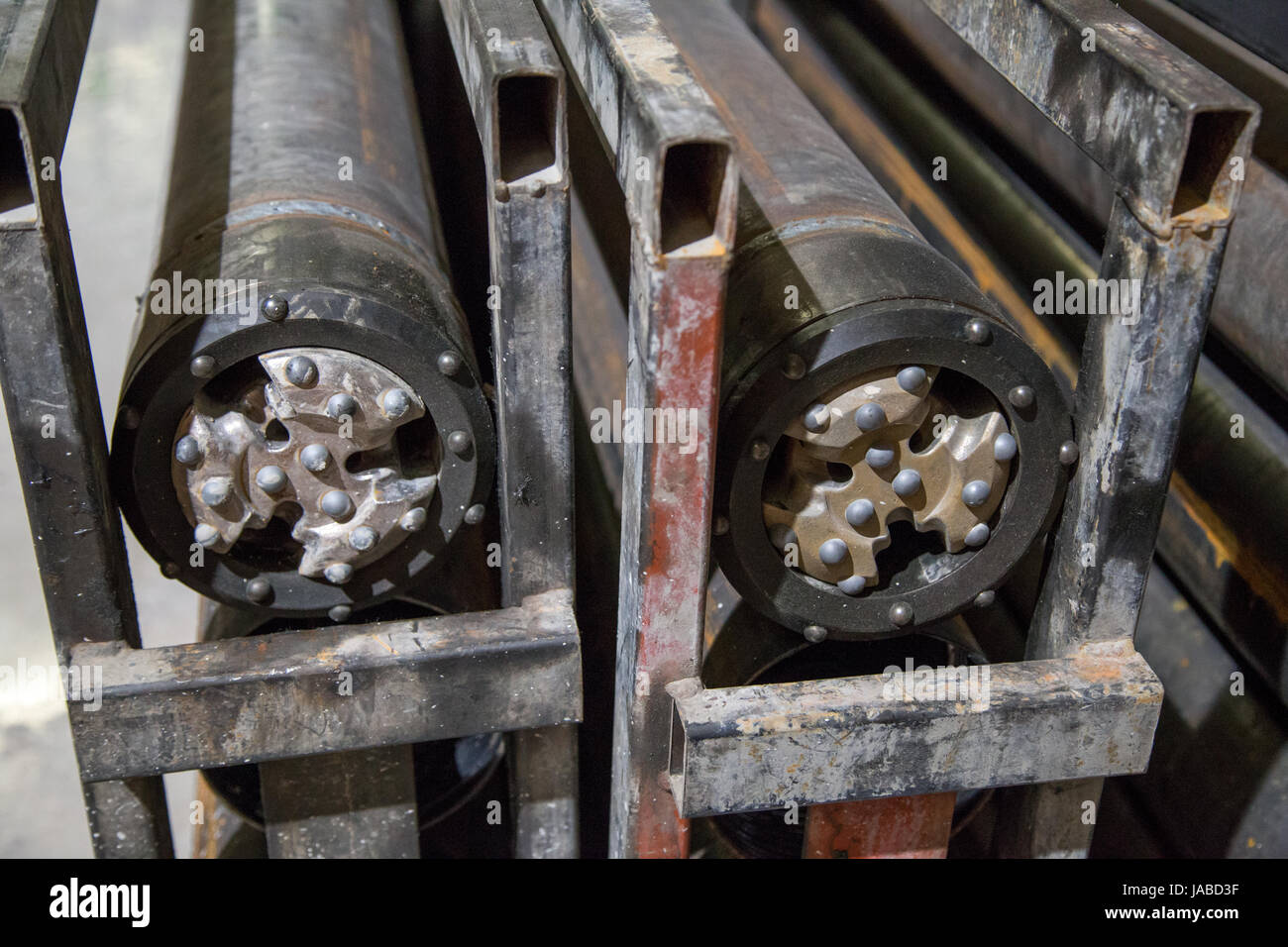 Los cabezales de taladrado para maquinaria de túneles Foto de stock